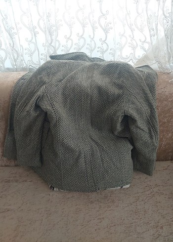 38 Beden Düğmeli Kaban