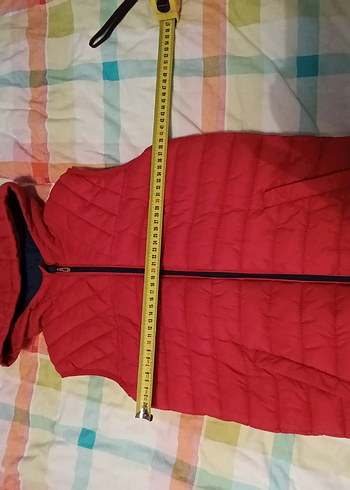 Kırmızı Kapüşonlu Kadın Şişme Yelek - Görsel 6