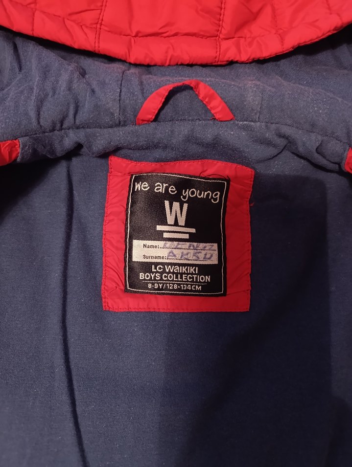 Kırmızı Kapüşonlu Kadın Şişme Yelek - Görsel 3