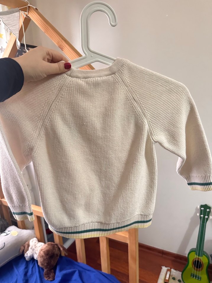 Beyaz Nakışlı Erkek Çocuk Triko Kazak - Görsel 2