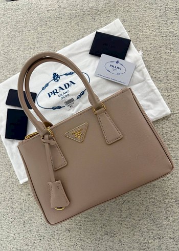 AYNI GÜN KARGO PRADA GALERİA - Görsel 4