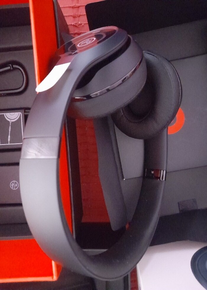 Kulaklı - Görsel 3