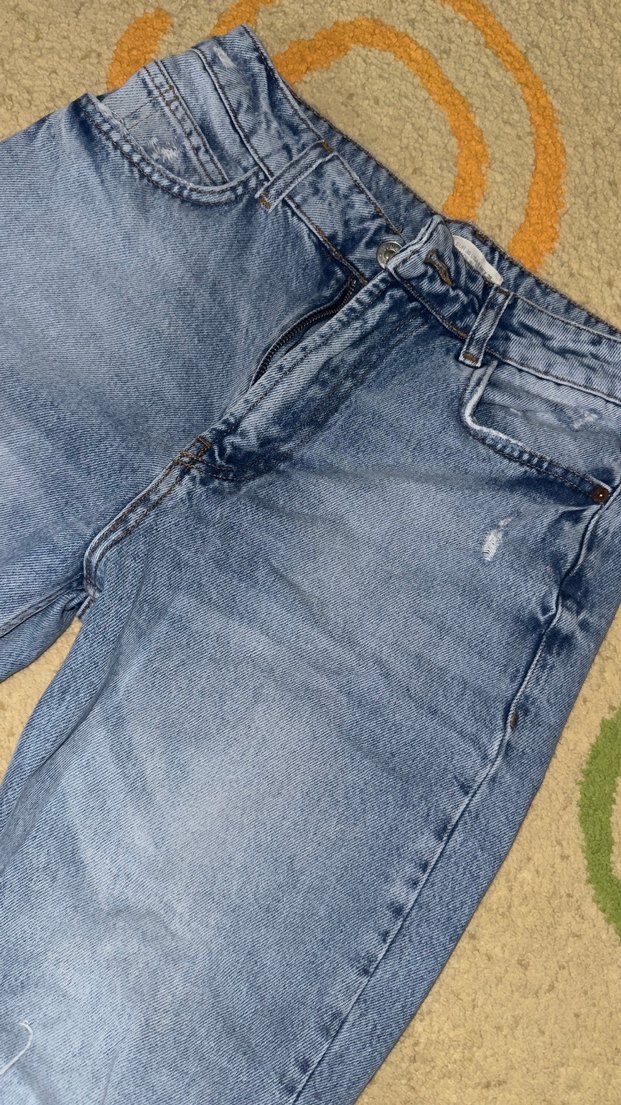 Kadın Gri Yırtık Detaylı Salaş Denim Pantolon - Görsel 2