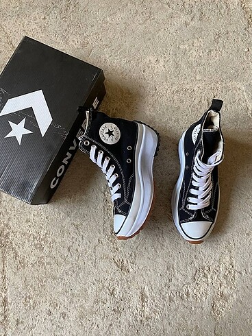 Converse Runstar Hike