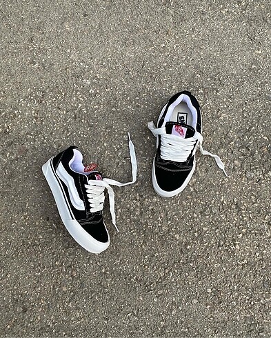 Vans Knu Skool