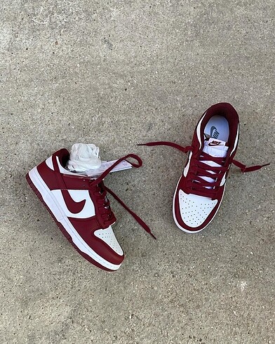 Nike Dunk Low