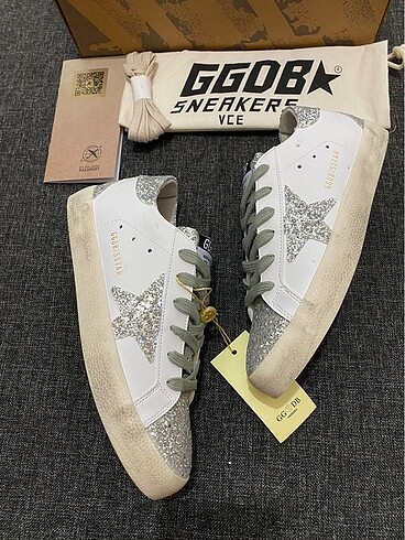 37 Beden Golden Goose Deluxe