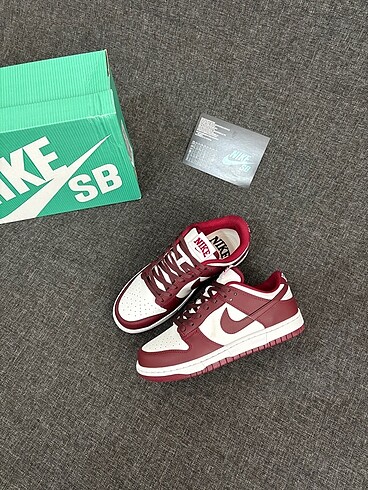 Nike Nike Dunk Low