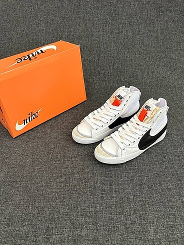 Nike Blazer