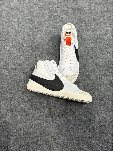 Nike Blazer