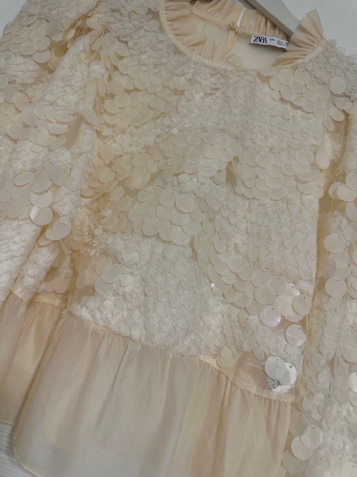 Krem pullu Fırfırlı Kadın Bluz - Görsel 2