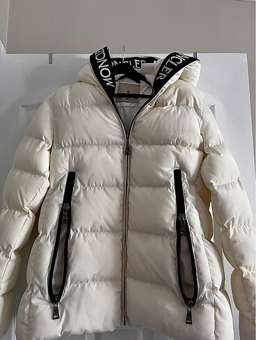 Moncler Kadın Mont