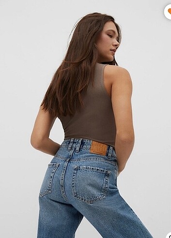 stradivarius mom jean