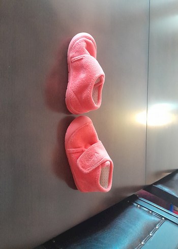 Çocuklar İçin Kırmızı Panduf 25 numara - Görsel 2