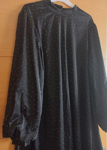 siyah A kesim taşlı seyyar kemerli elbise - Görsel 3