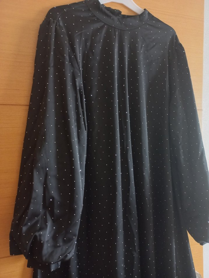 siyah A kesim taşlı seyyar kemerli elbise - Görsel 3