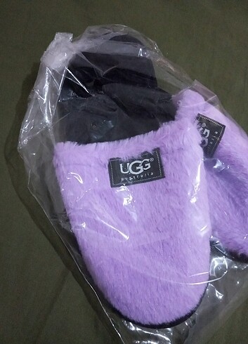 Ugg Bayan terlik