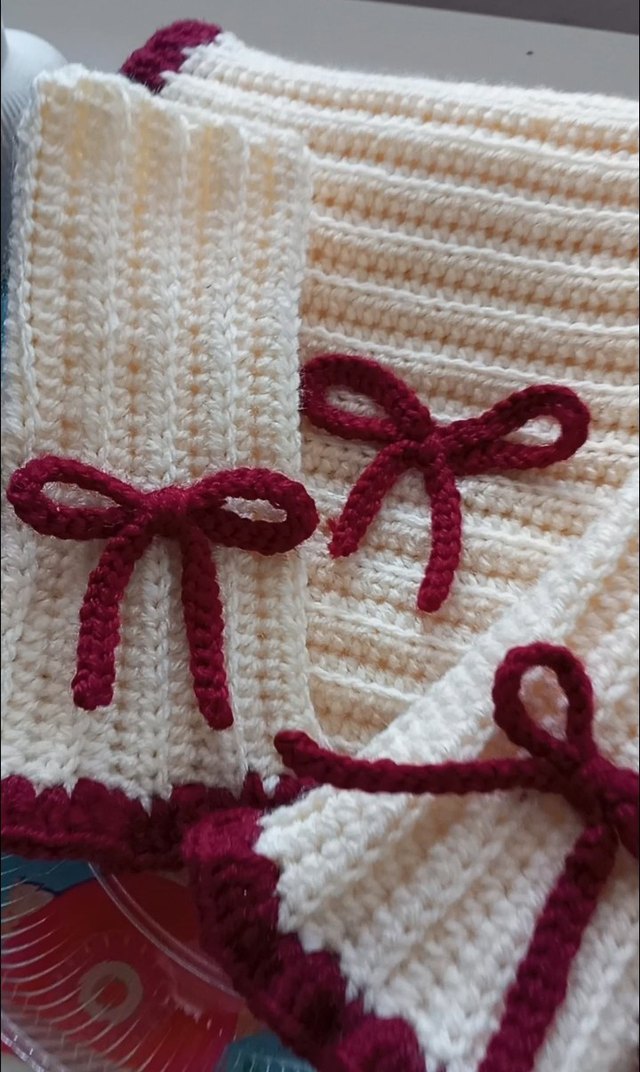 Bordo Detaylı Örgü Kadın Eldiven, Atkı - Görsel 3