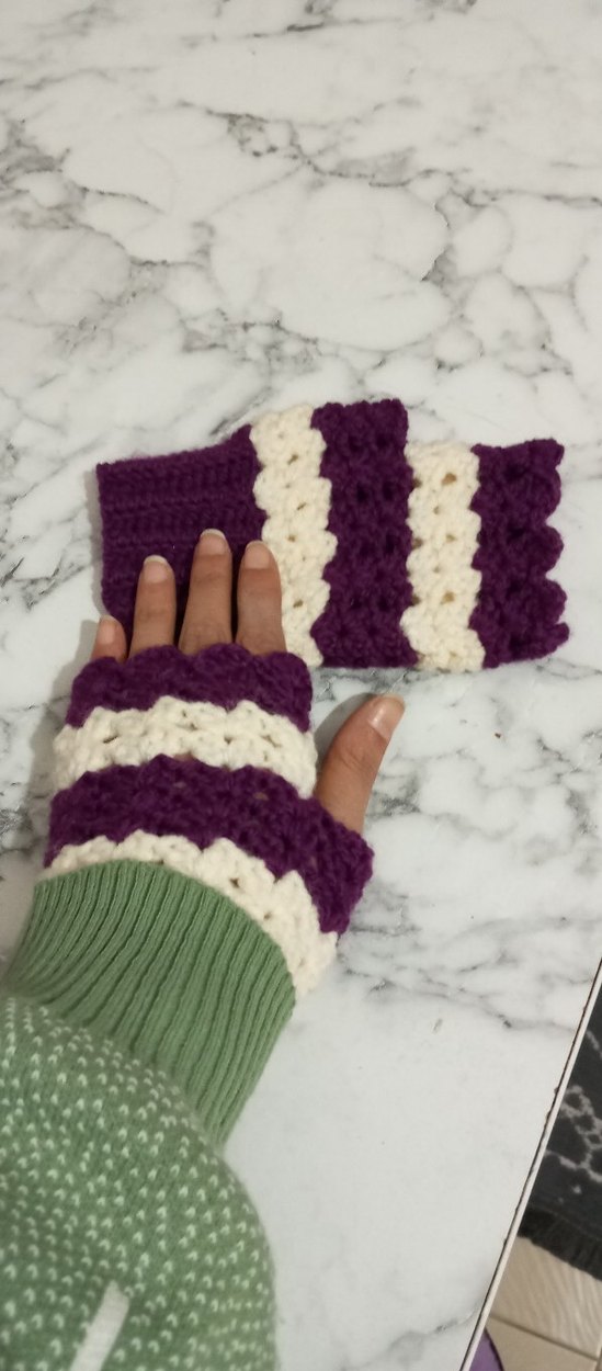 Mor Beyaz Dantel Detaylı Bohem Kadın Eldiveni - Görsel 2