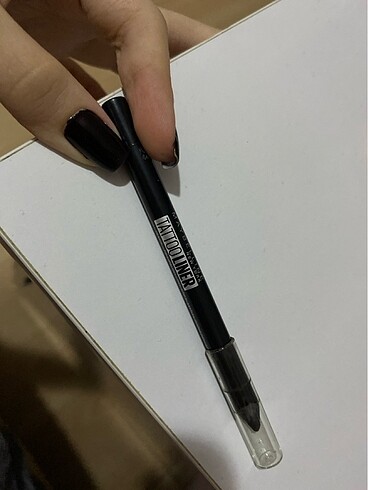 Maybelline siyah tattoo liner goz kalemi 900