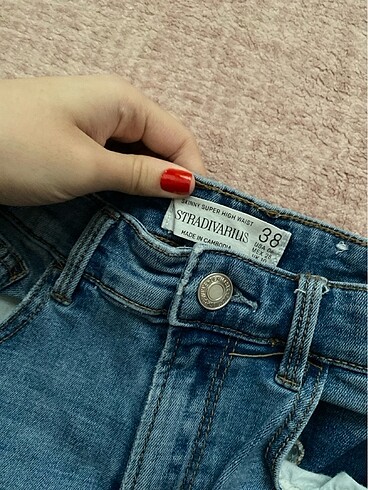 38 Beden Stradivarius yuksek bel skinny jean