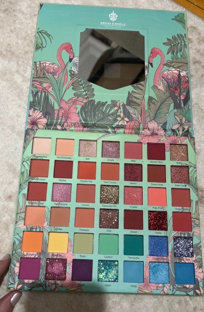 Flamingo Holiday 42 Renkli Göz Farı Paleti - Görsel 2