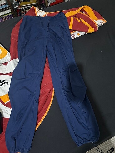 Paraşüt kumaş pantolon