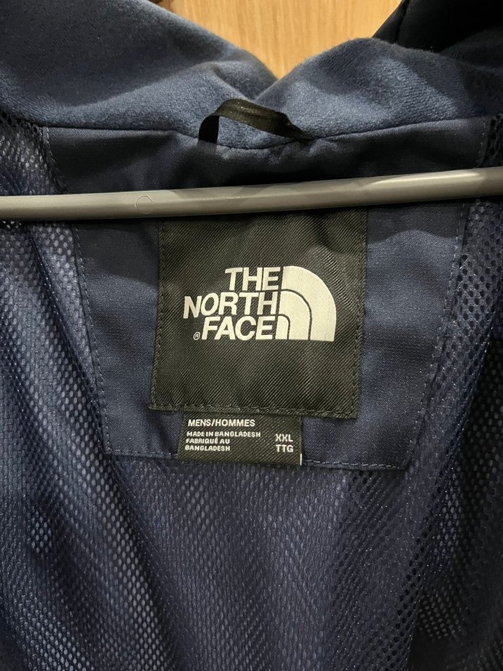 The North Face Erkek Lacivert Kapüşonlu Yağmurluk - Görsel 4