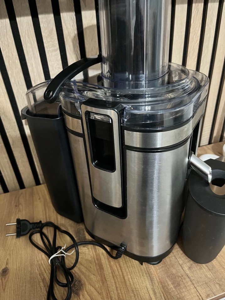 Arçelik K-1579 Paslanmaz Çelik Katı Meyve Sıkacağı - Görsel 3