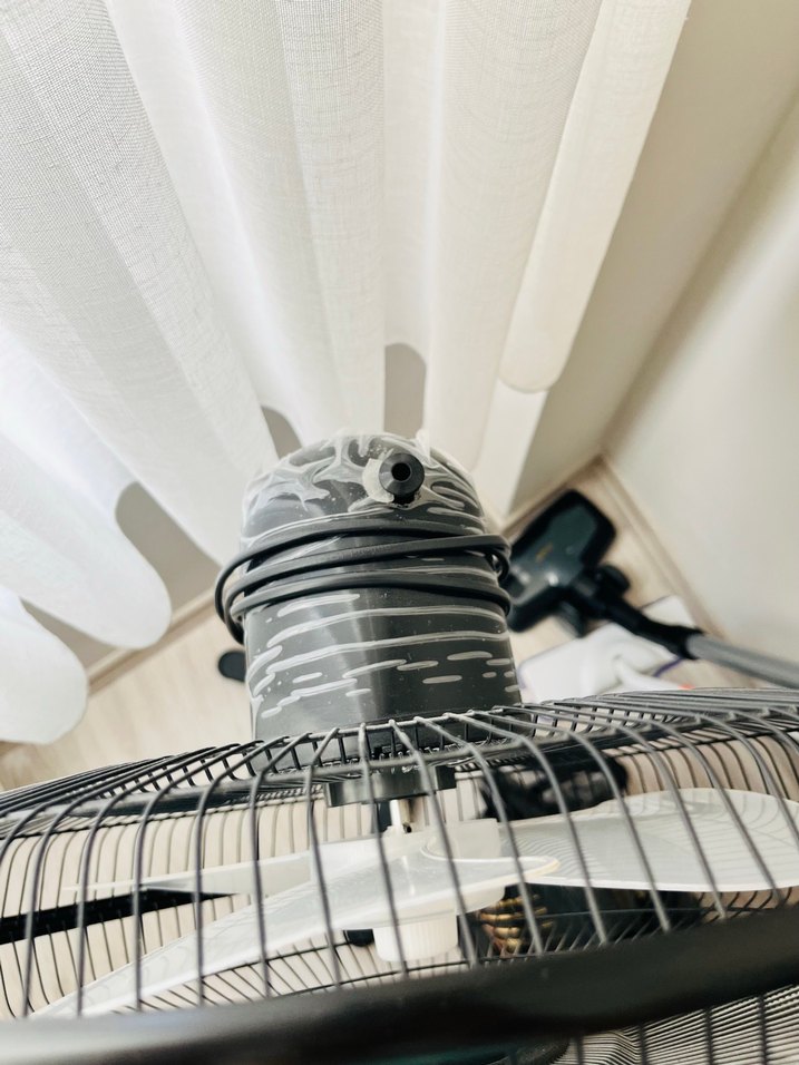 Kumtel Siyah Ayaklı Vantilatör - Görsel 3