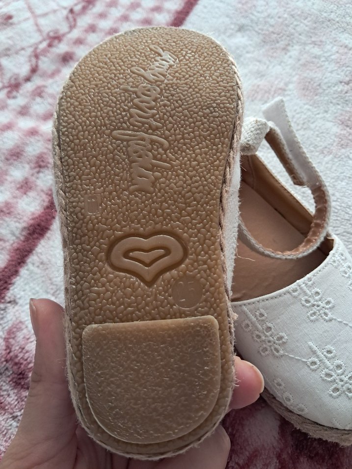 LCW STEPS Beyaz Nakışlı Kız Bebek Babet - Görsel 4