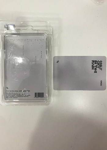 chuu only cry in the rain albüm PC GİTTİ - Görsel 2