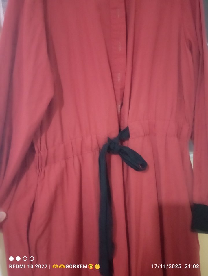 Düğmeli Kiremit renginde Uzun Kadın Elbise - Görsel 5