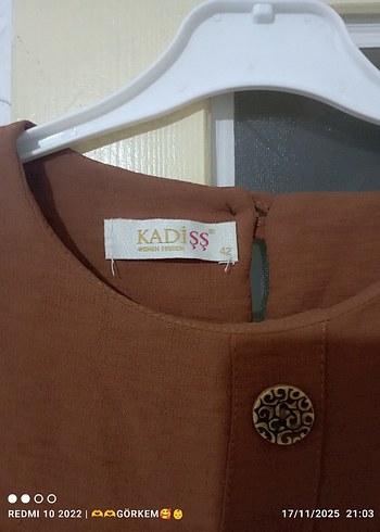 Düğmeli Kahverengi Midi Tunik - Görsel 3