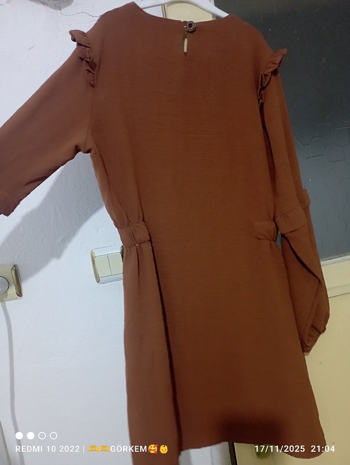 Düğmeli Kahverengi Midi Tunik - Görsel 2