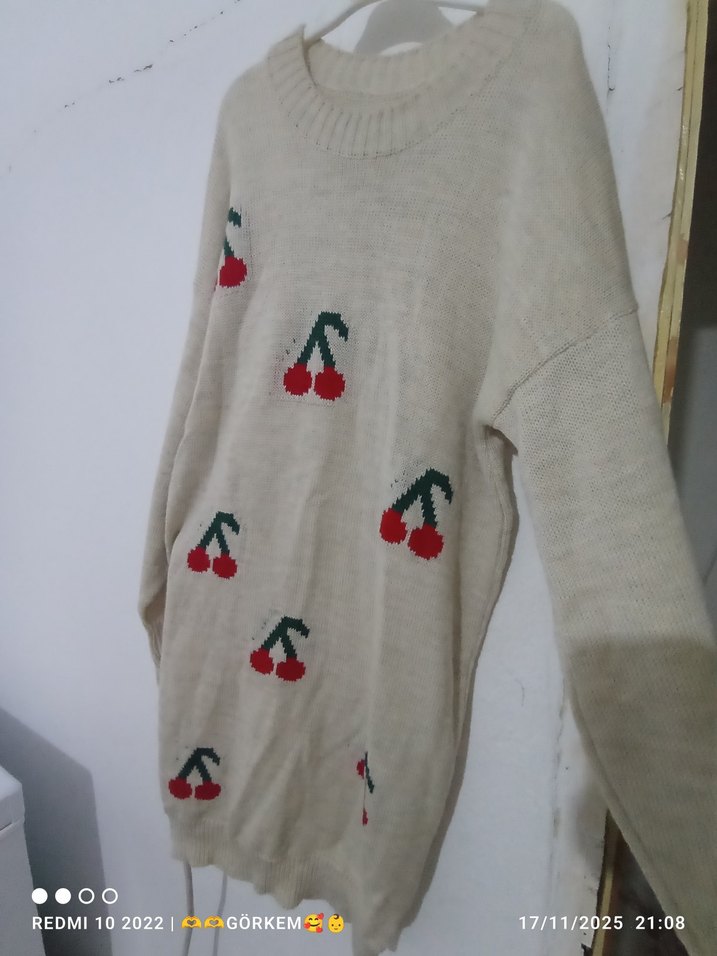 Nakışlı Beyaz Kadın Triko Kazak - Görsel 3