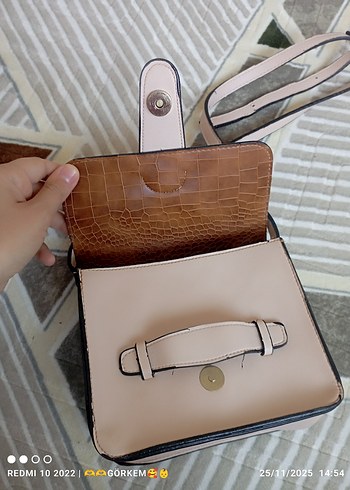 Bej Deri Tokalı Kadın Çantası - Görsel 4