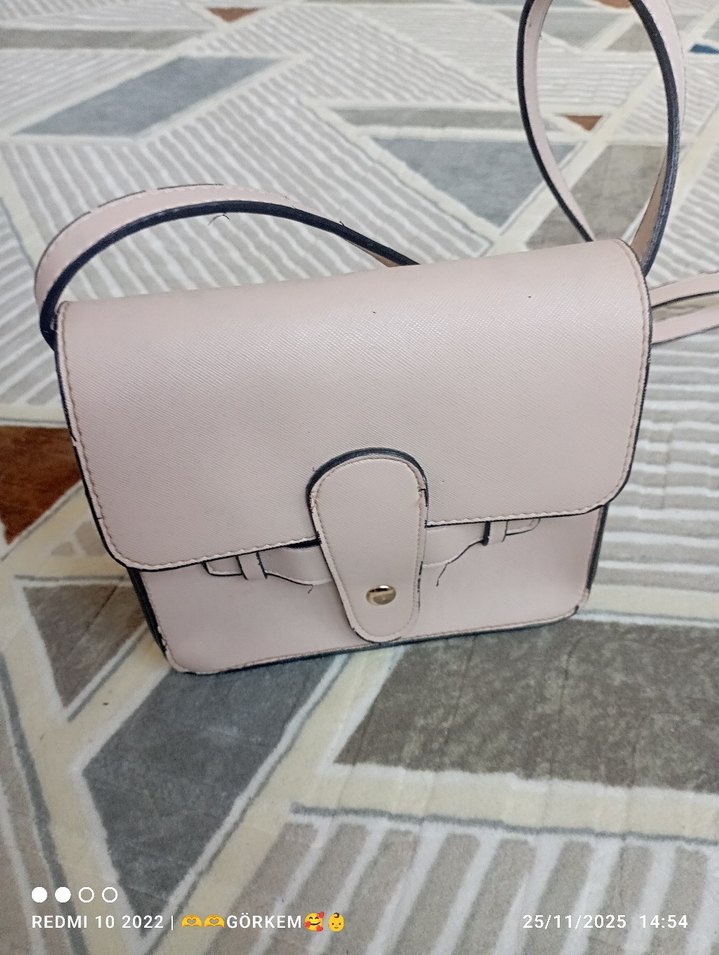 Bej Deri Tokalı Kadın Çantası - Görsel 2