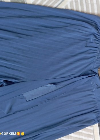 Kadın Mavi Pilili Uzun Kumaş Pantolon - Görsel 2