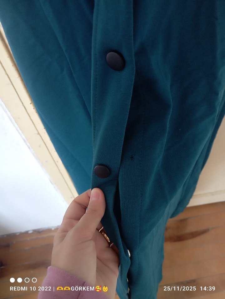 Düğmeli Uzun Mavi Kadın Kaban - Görsel 5