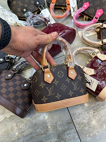 LOUIS VUITTON ALMA MİNİ ÇANTA
