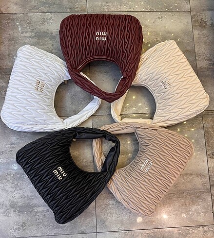 Miu Miu MIU MIU BÜYÜK BOY A KALİTE ÇANTA
