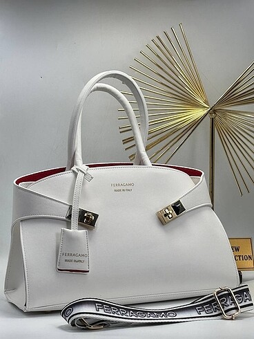 Salvatore Ferragamo FERRAGAMO A KALİTE ÇANTA