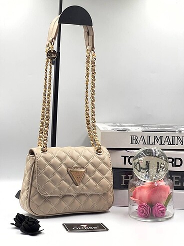 Guess GUESS KAPİTONE MİNİ A KALİTE ÇANTA