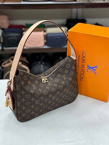 LOUIS VUITTON SLOUCHY A KALİTE ÇANTA