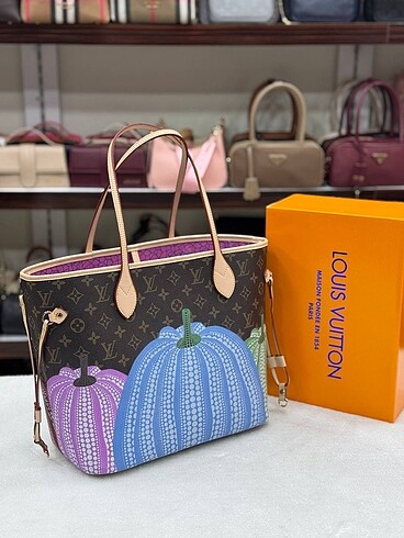  Beden kahverengi Renk LOUIS VUITTON ORTA BOY A KALİTE ÇANTA