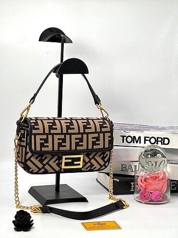  Beden FENDİ FF BAGUETTE A KALİTE KOL ÇANTASI