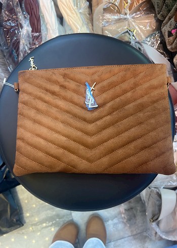 YSL SÜET CLUTCH