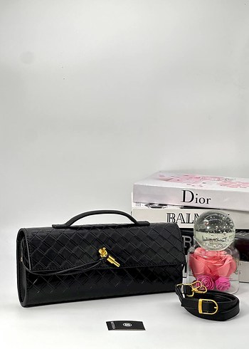 BOTTEGA VENETA CLUTCH