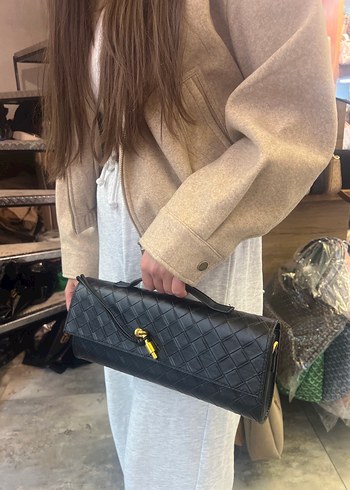  Beden siyah Renk BOTTEGA VENETA CLUTCH